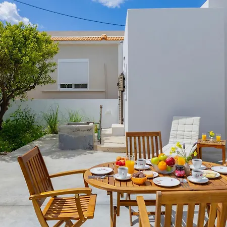Lemonia Modern Retreat Archangelos (Rhodes)