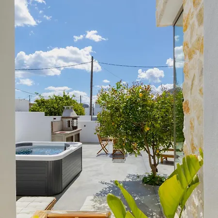 Lemonia Modern Retreat 度假居 *